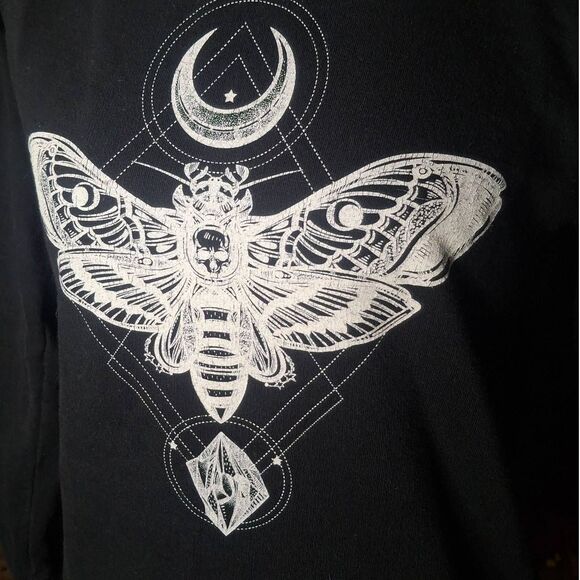 Vintage Surreal Death Moth Crewneck Seeatshirt Black Women's Smakl - Picture 2 of 3